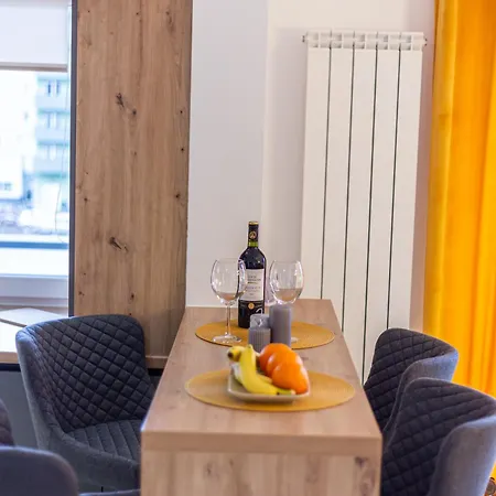 Mountain Top Apartment Brasov